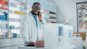 Pharmacist-Image-1-1024x576